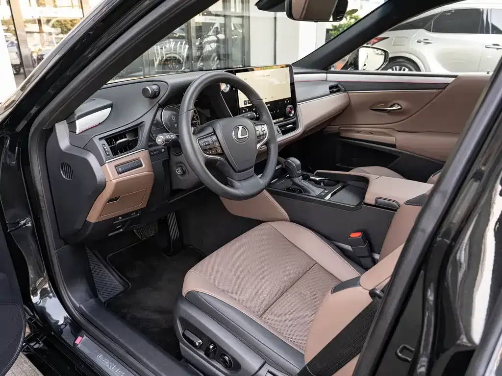 Lexus ES 2025 из CN, фото 10