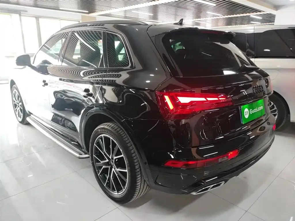 Audi Q5L 2024 из CN, фото 5
