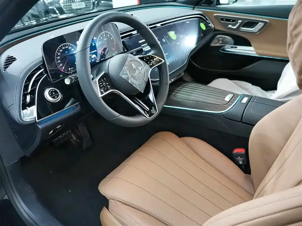 Mercedes-Benz E-Class 2026 из CN, фото 8