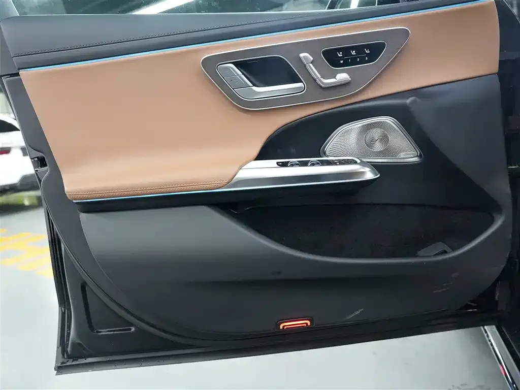 Mercedes-Benz E-Class 2026 из CN, фото 4