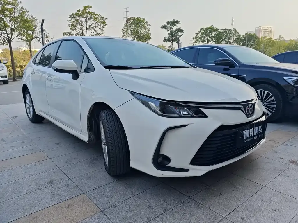 Toyota Corolla 2022 из CN, фото 8