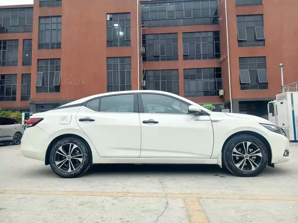 Nissan Sylphy 2022 из CN, фото 7