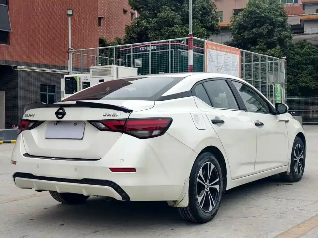 Nissan Sylphy 2022 из CN, фото 9