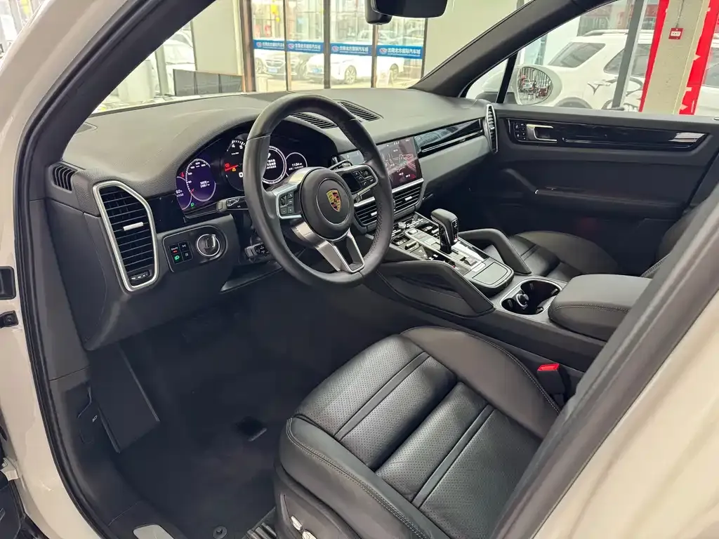 Porsche Cayenne 2021 из CN, фото 10