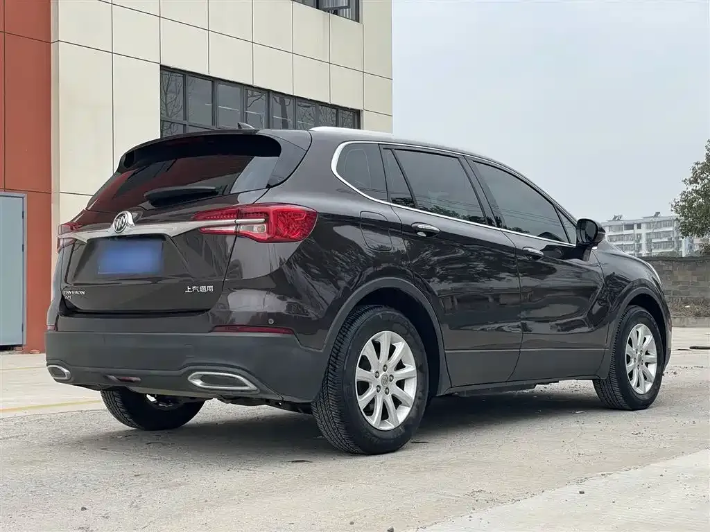 Buick Envision Plus — фото 4
