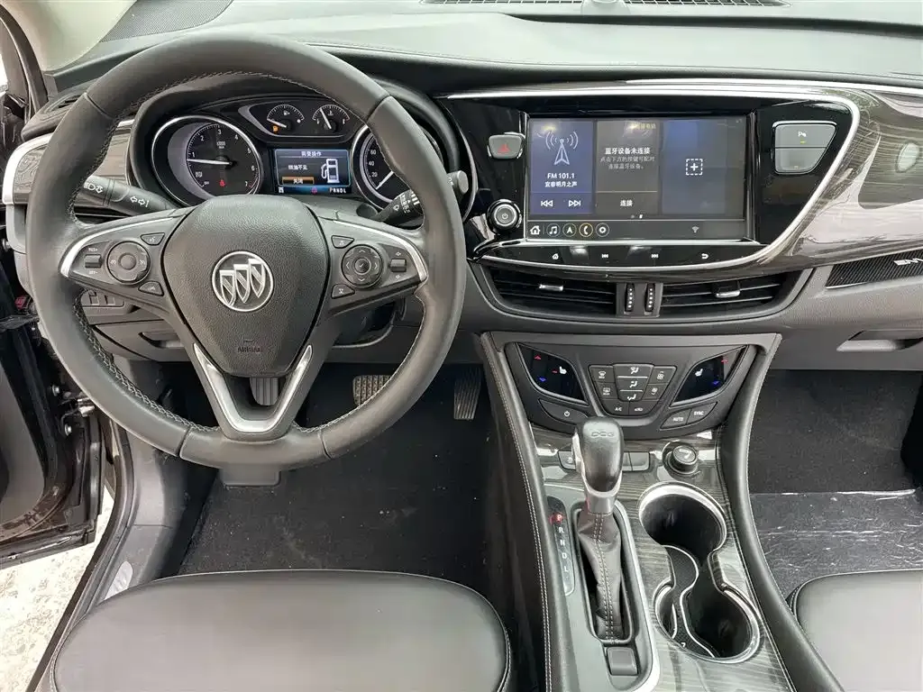 Buick Envision Plus — фото 7