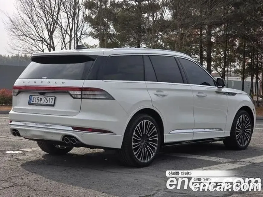 Lincoln Aviator — фото 9