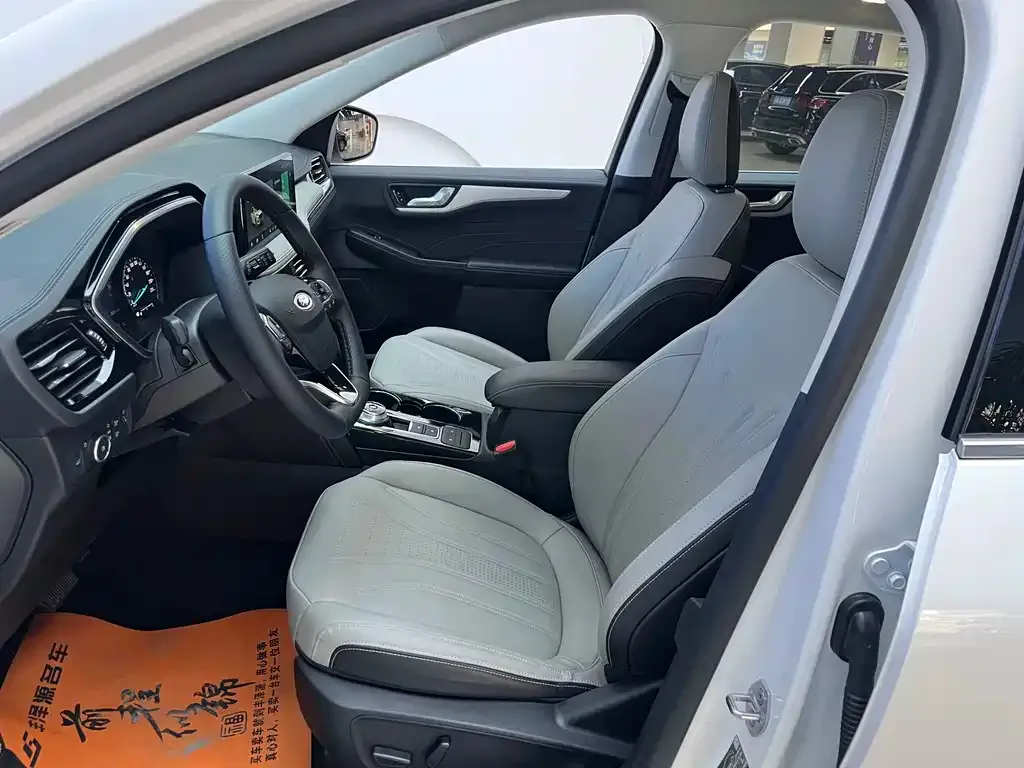 Ford Escape 2026 из CN, фото 8