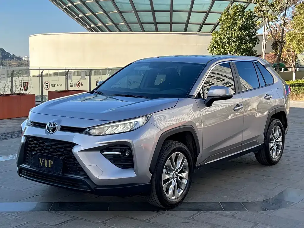 Toyota Wildlander 2023 из CN, фото 1