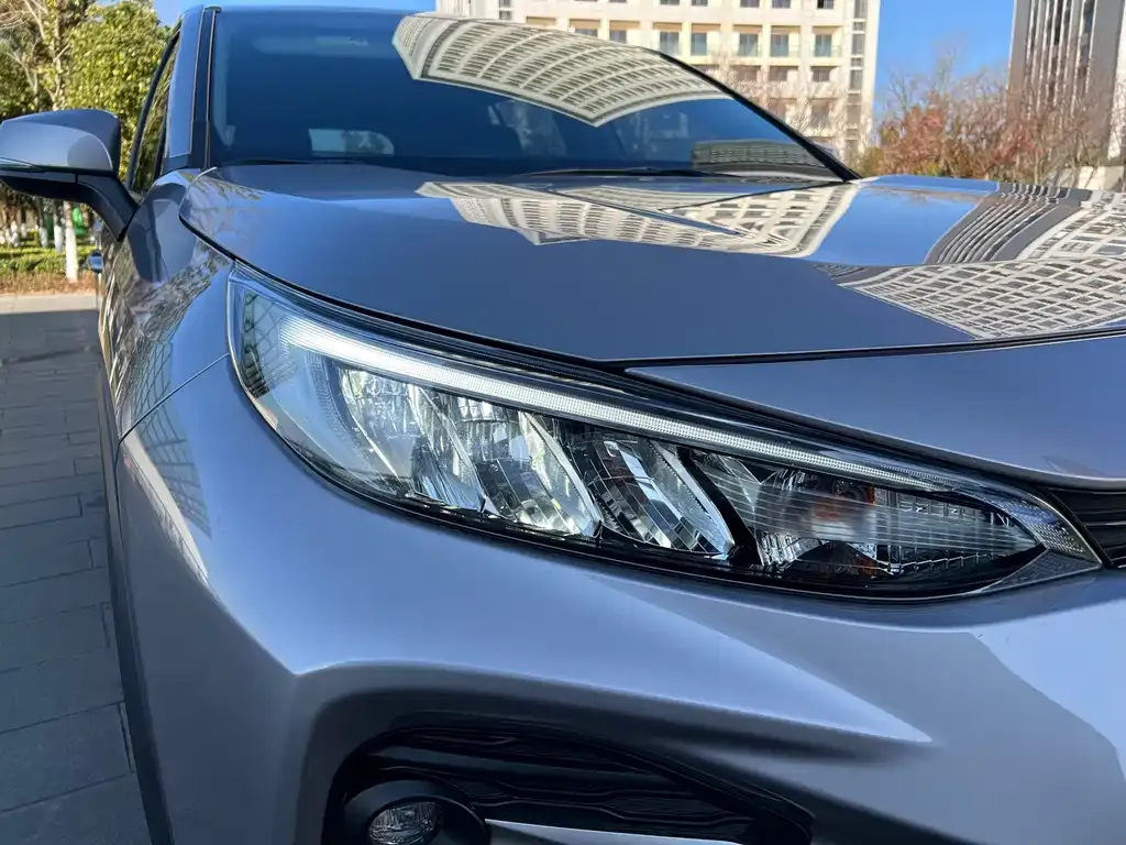 Toyota Wildlander 2023 из CN, фото 5