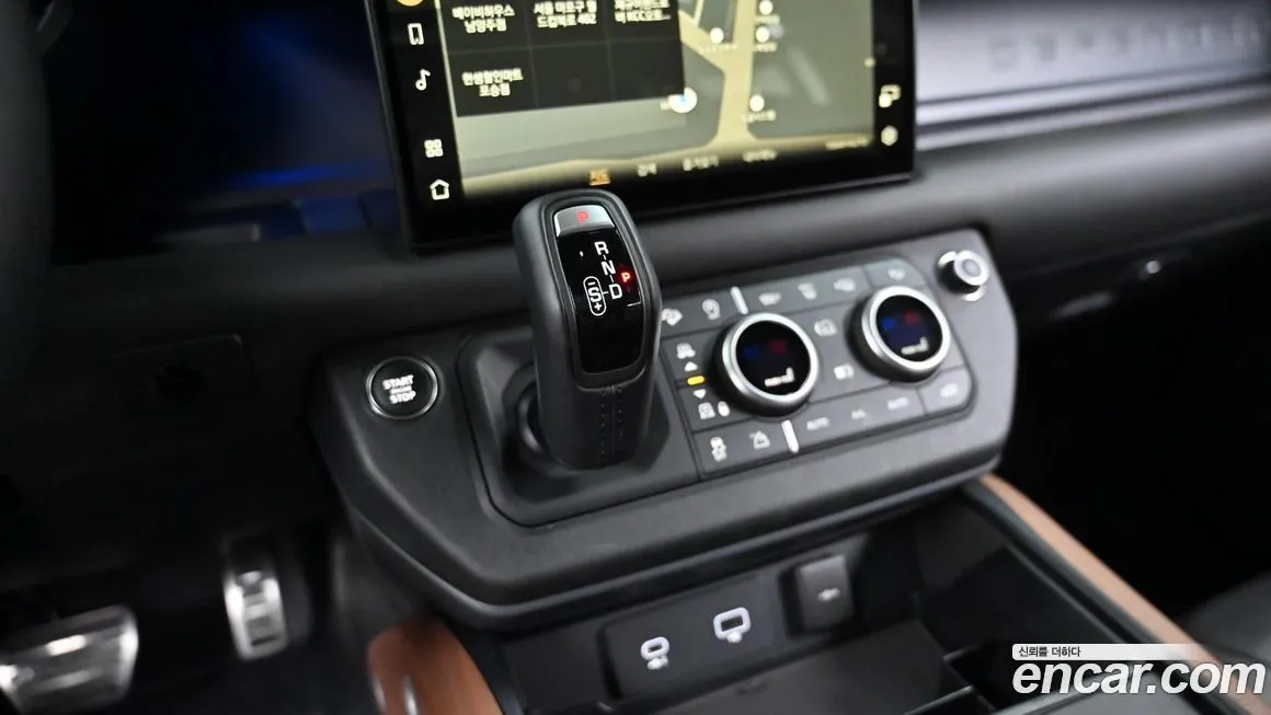 Land Rover Defender 2024 из KR, фото 6