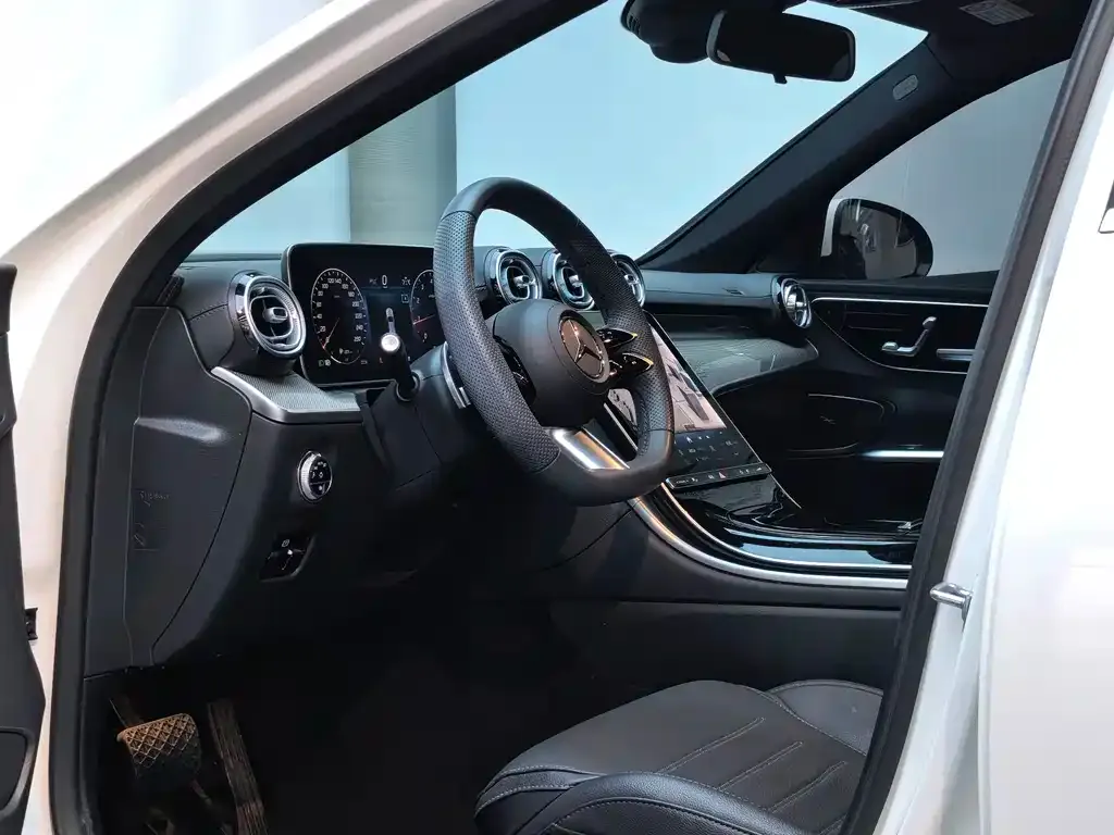 Mercedes-Benz C-Class 2024 из CN, фото 6