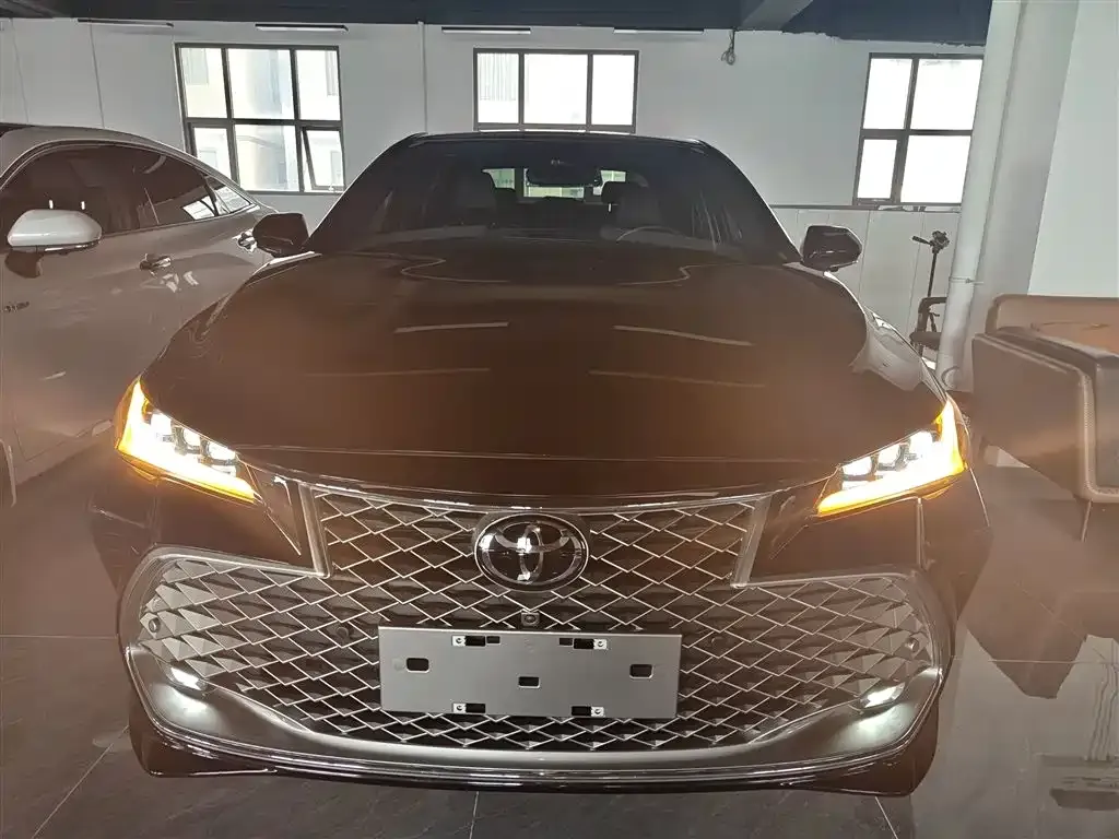 Toyota Avalon 2024 из CN, фото 10