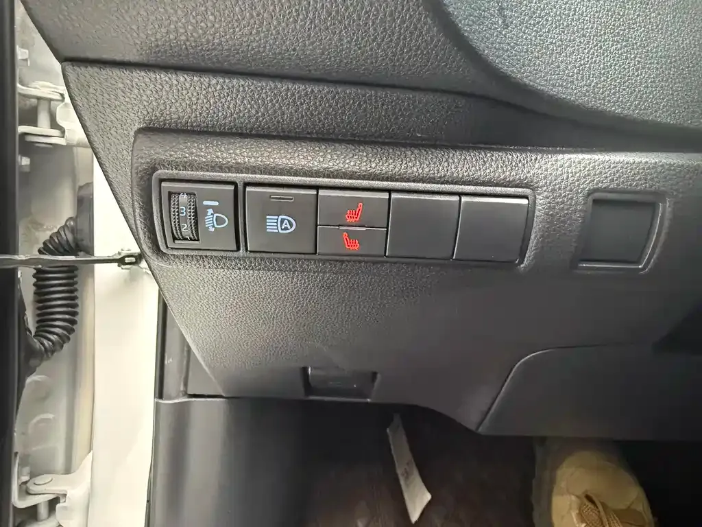 Toyota Corolla 2022 из CN, фото 8
