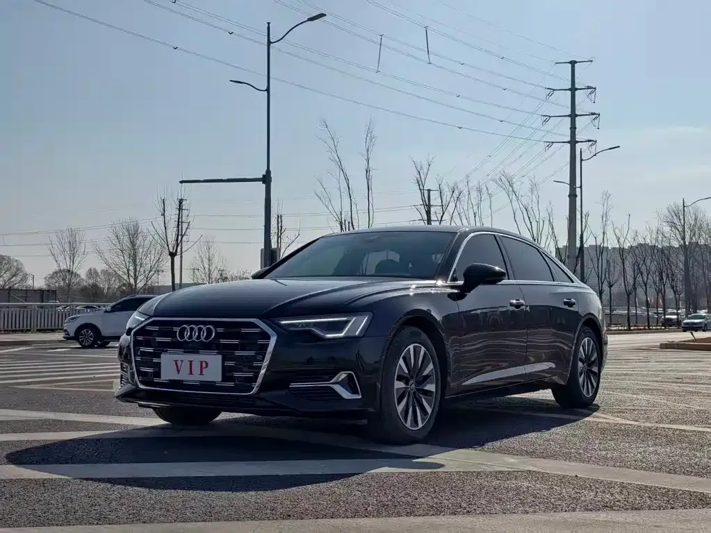 Audi A6L 2023 из CN, фото 1