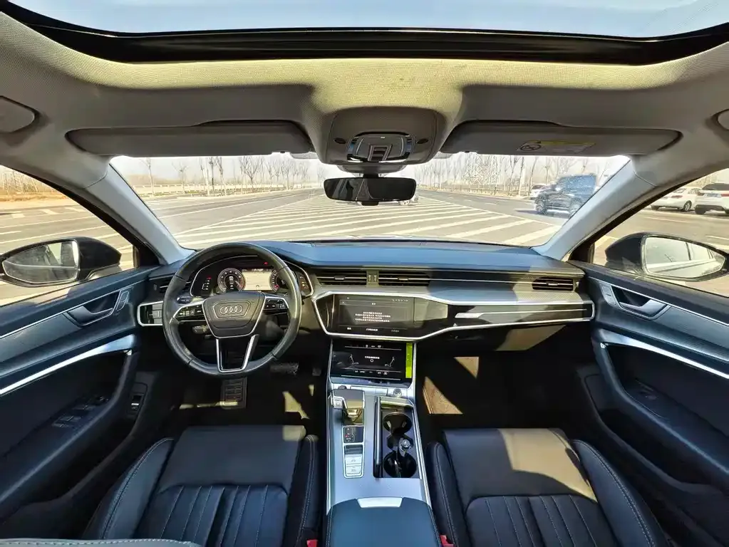 Audi A6L 2023 из CN, фото 9