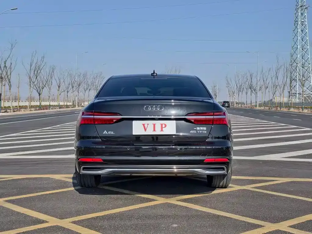Audi A6L 2023 из CN, фото 5