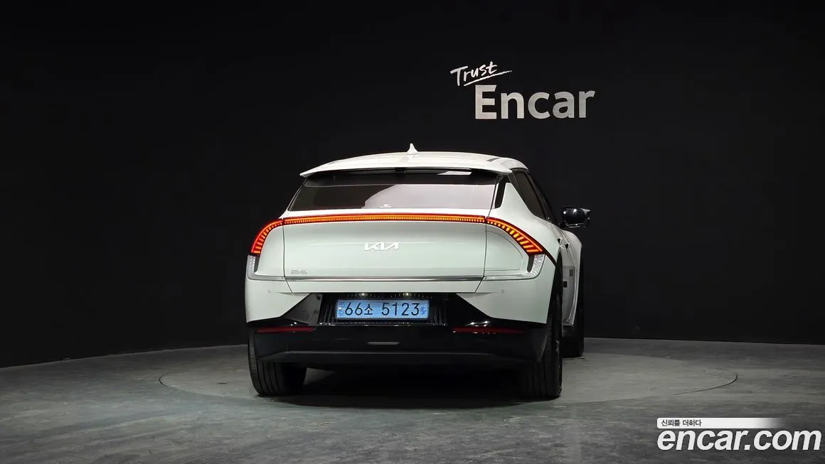 Kia EV6 — фото 4