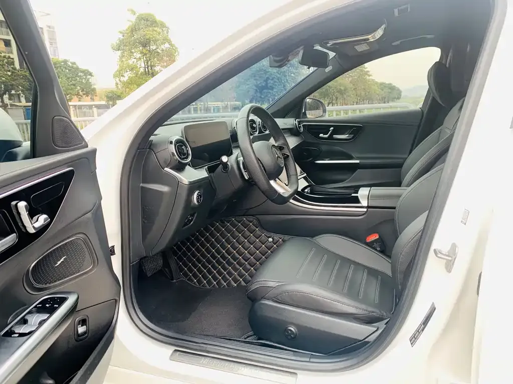 Mercedes-Benz C-Class 2024 из CN, фото 8