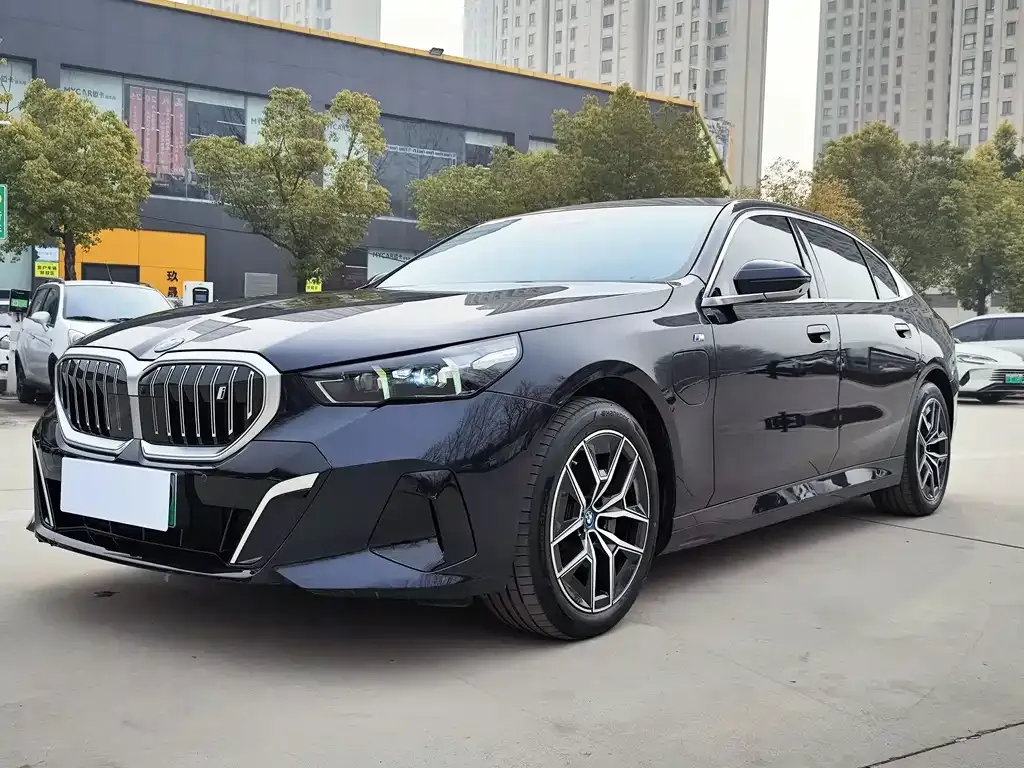 BMW i5 2024 из CN, фото 1