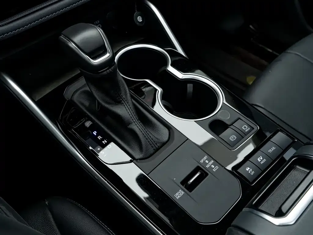Toyota Highlander 2024 из CN, фото 8