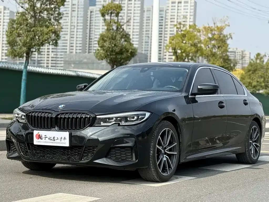 BMW 3 Series 2021 из CN, фото 1