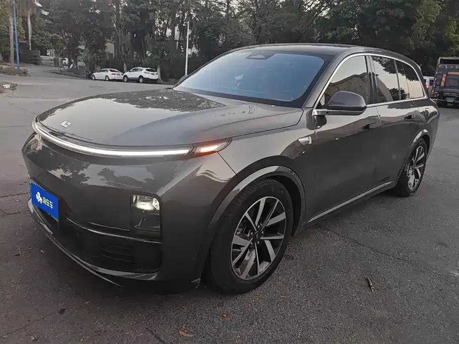 Li Auto L8 2023 из CN, фото 1