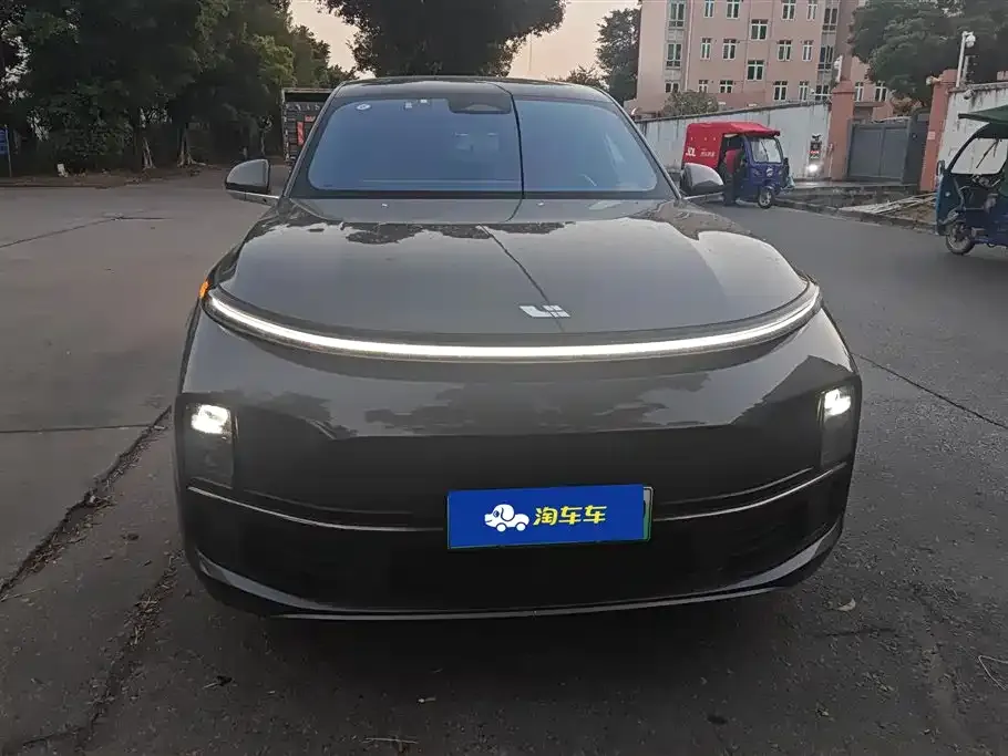 Li Auto L8 2023 из CN, фото 10
