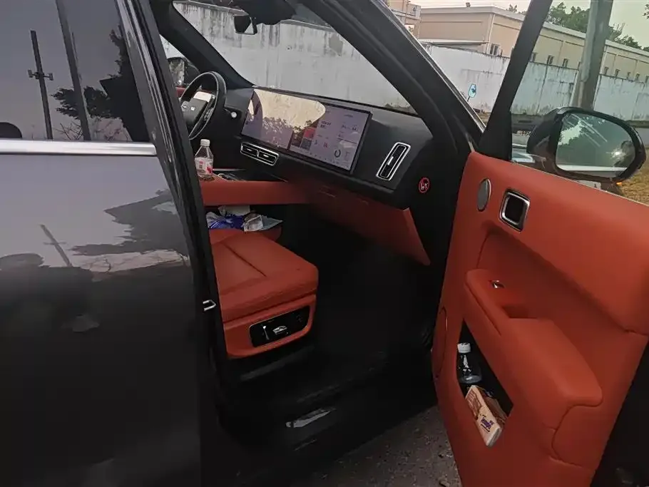 Li Auto L8 2023 из CN, фото 4