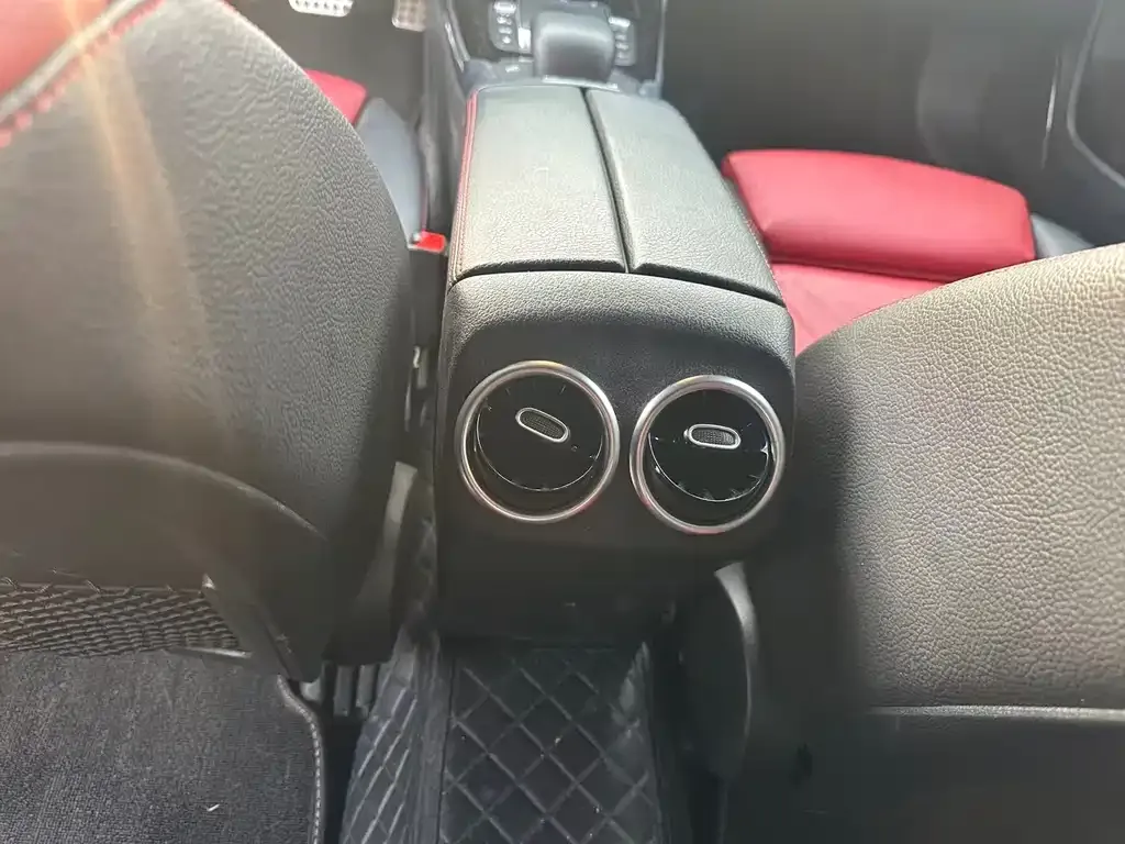Mercedes-Benz A-Class AMG 2023 из CN, фото 4