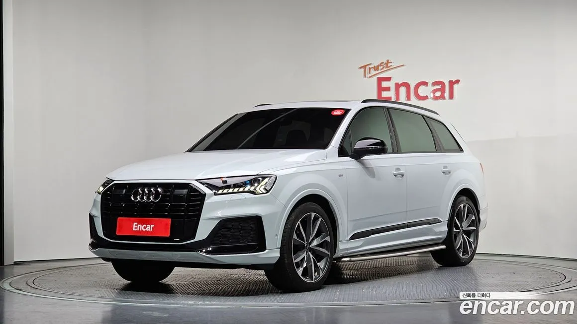 Audi Q7 2023 из KR, фото 1