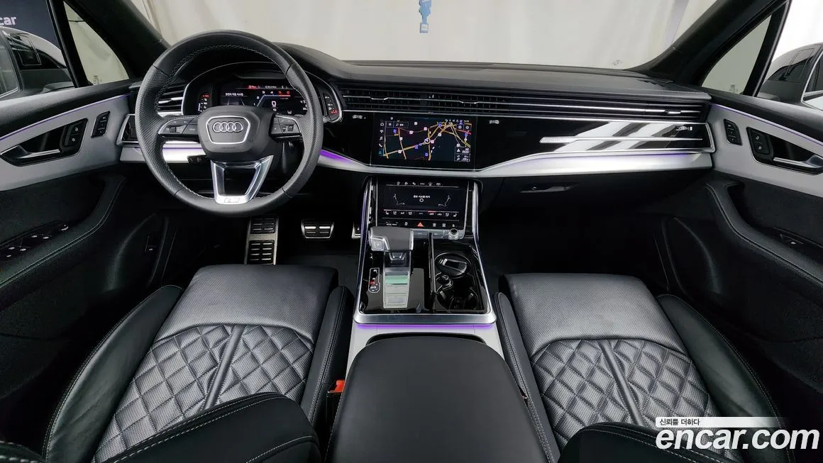 Audi Q7 2023 из KR, фото 8