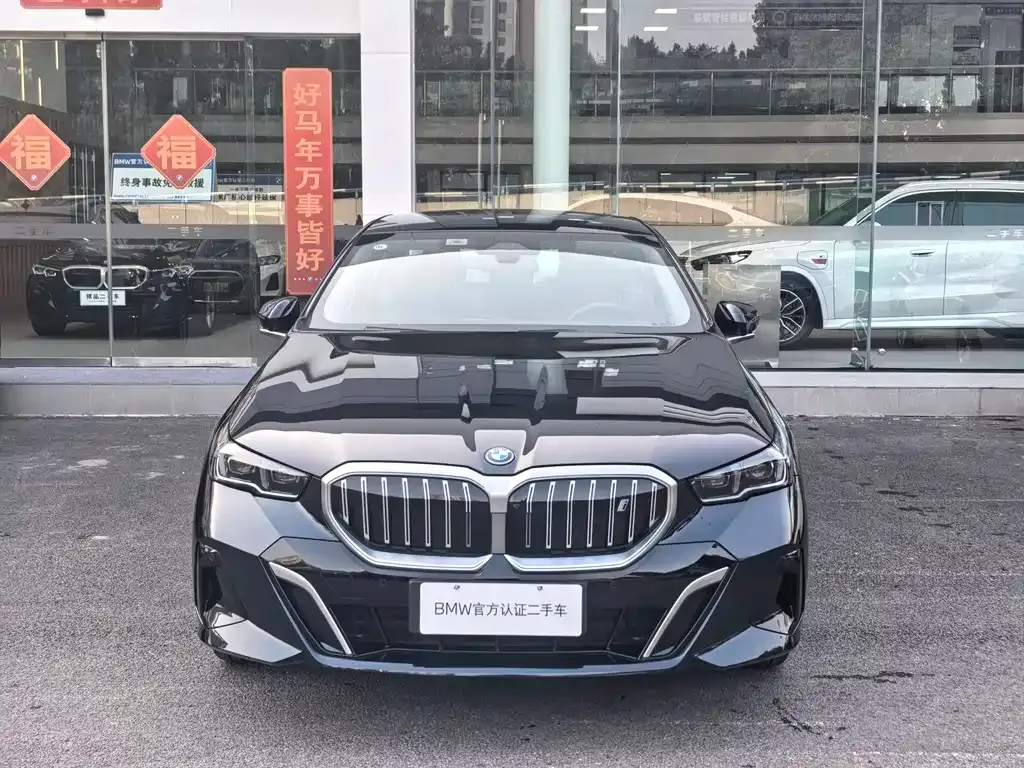 BMW i5 2025 из CN, фото 4