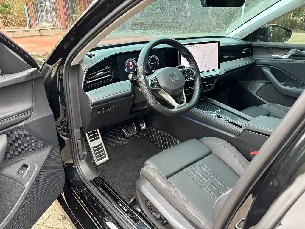 Volkswagen Magotan 2024 из CN, фото 8