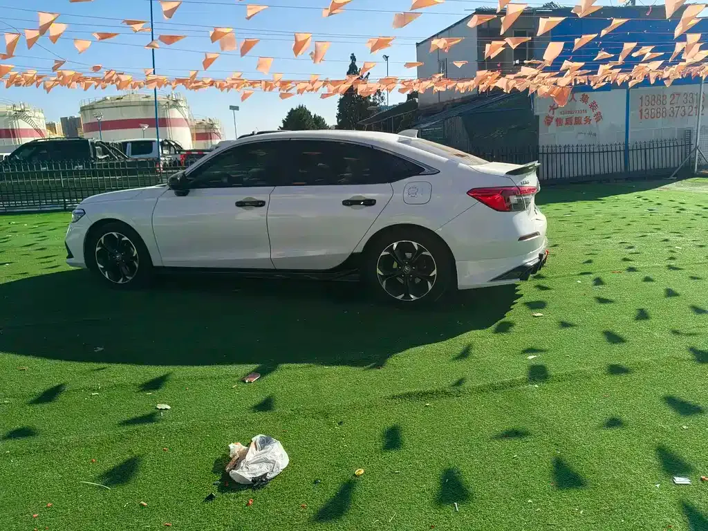 Honda Civic — фото 7