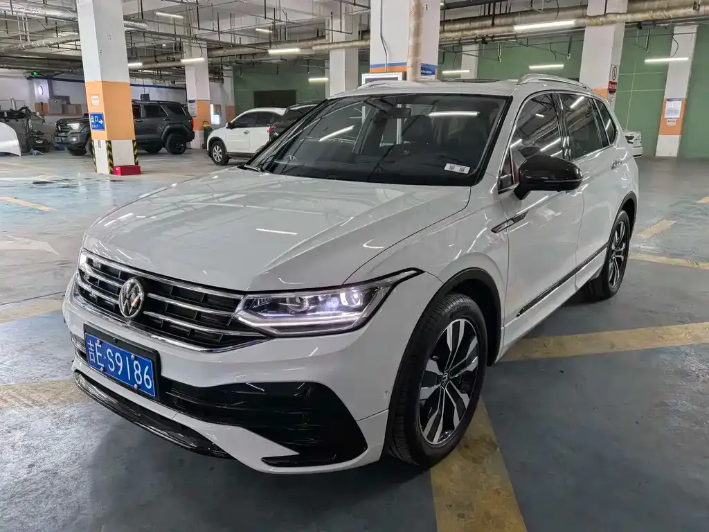 Volkswagen Tiguan L 2024 из CN, фото 6