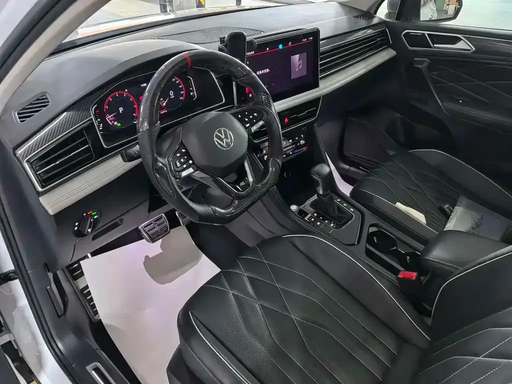 Volkswagen Tiguan L 2024 из CN, фото 7