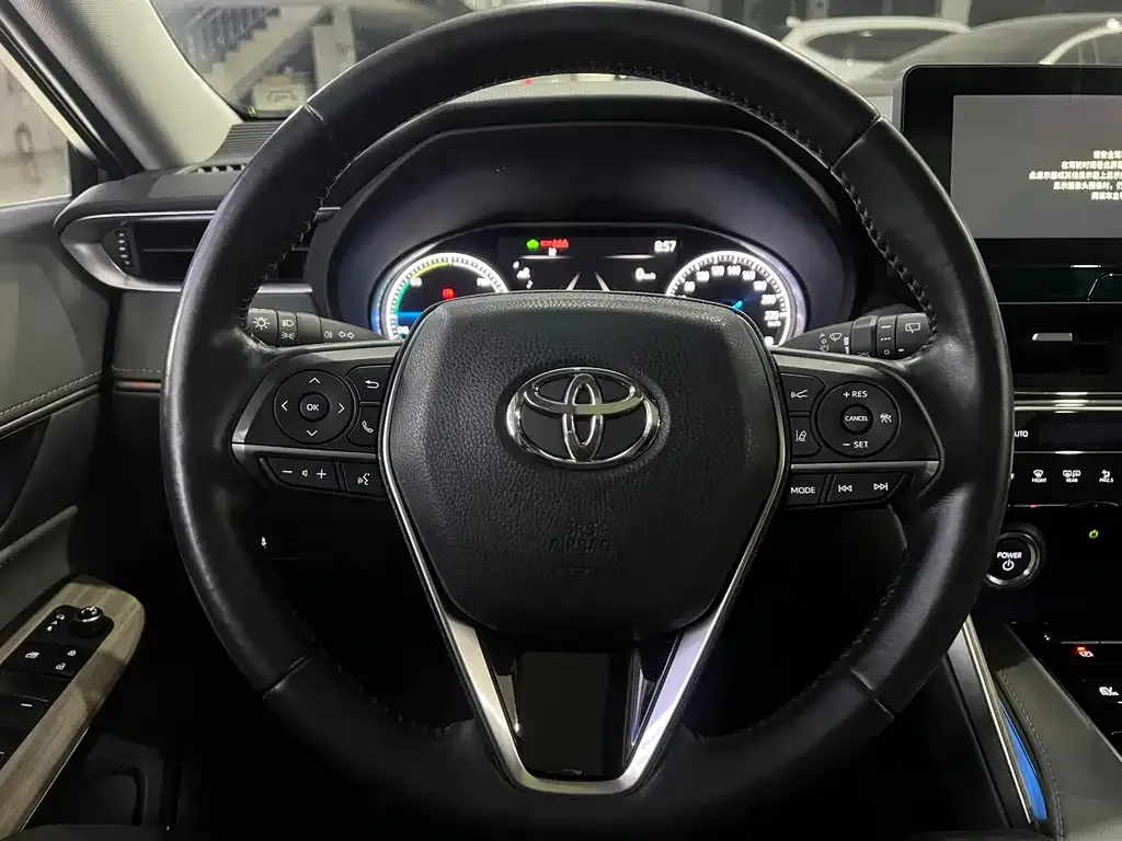 Toyota Harrier 2024 из CN, фото 9