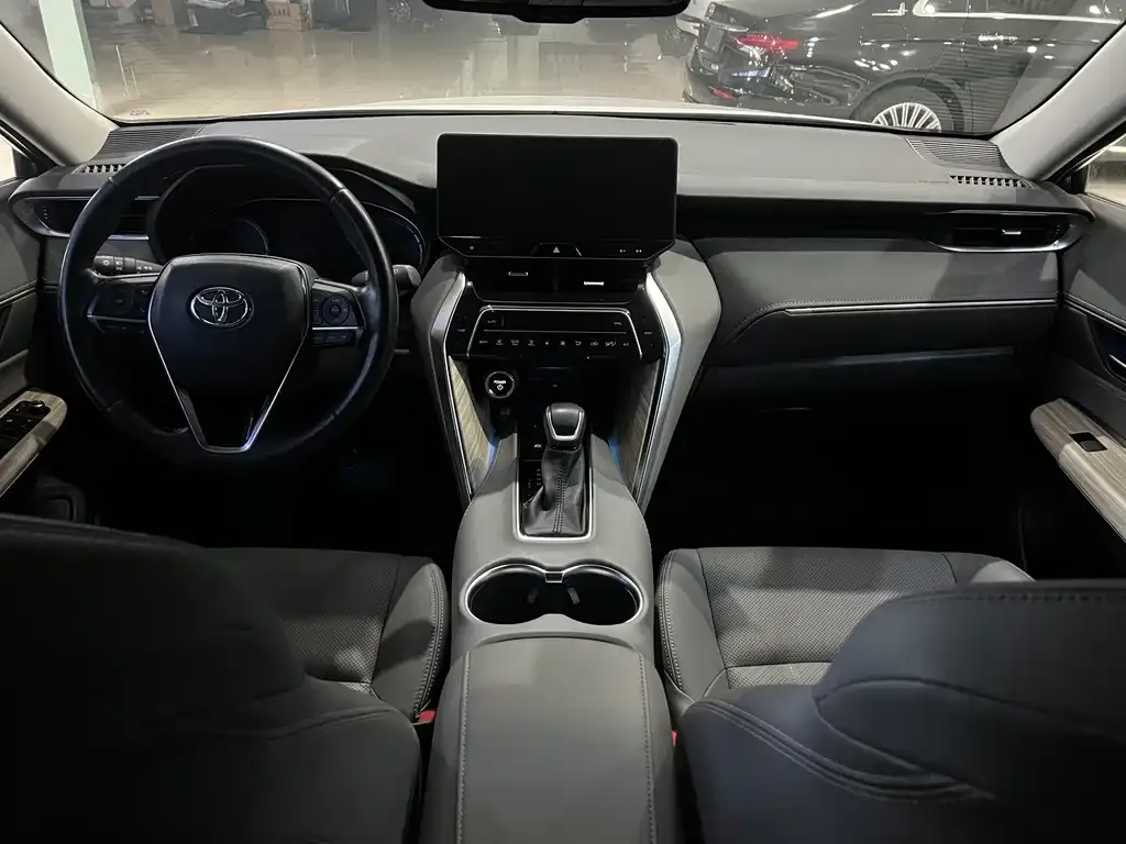 Toyota Harrier 2024 из CN, фото 6