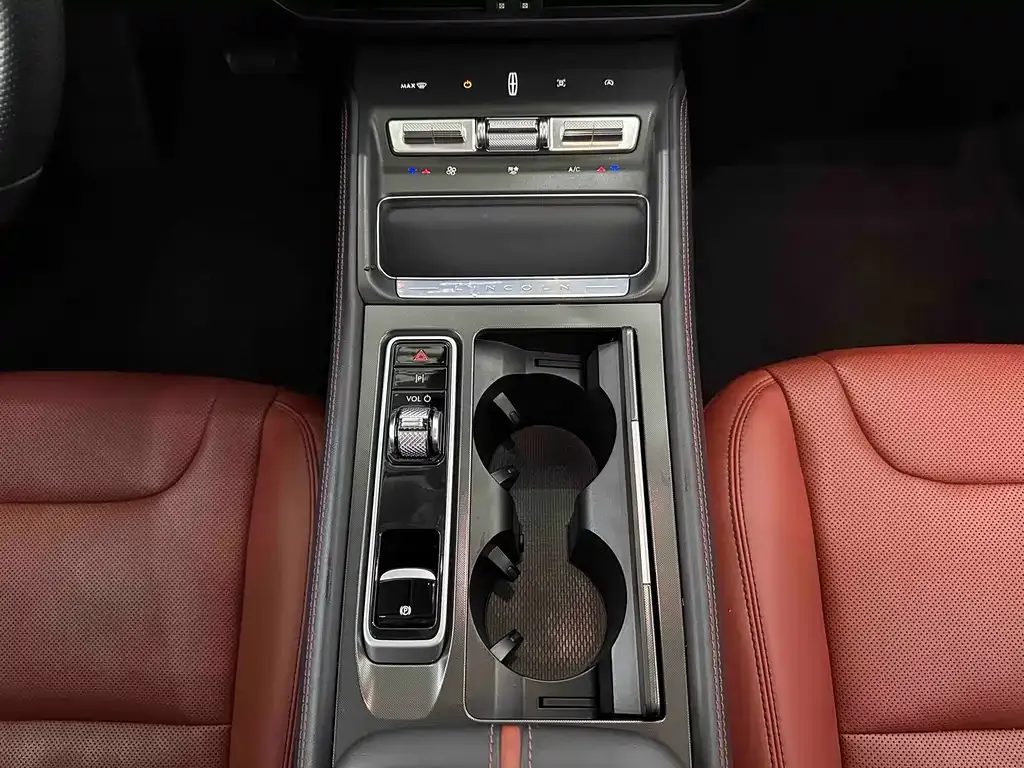 Lincoln Z 2024 из CN, фото 7
