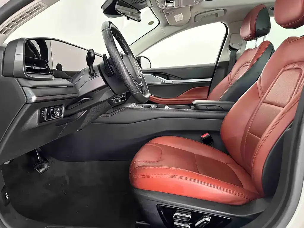 Lincoln Z 2024 из CN, фото 10