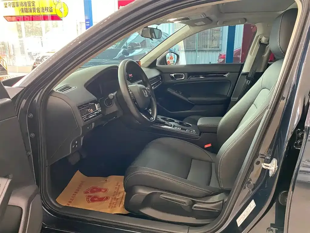 Honda Civic 2024 из CN, фото 9