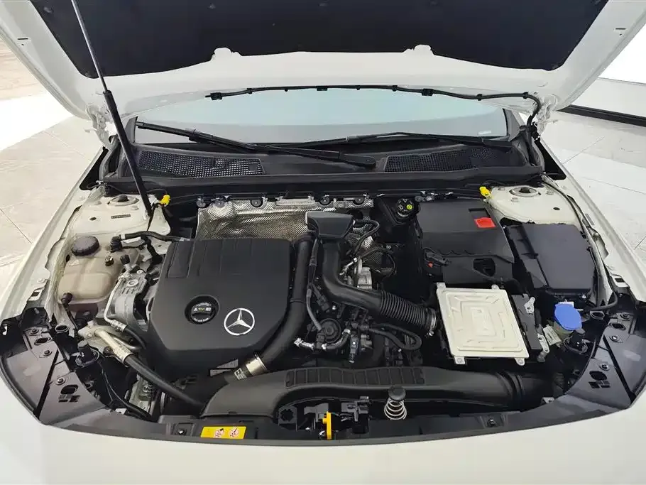 Mercedes-Benz CLA (Import) — фото 10