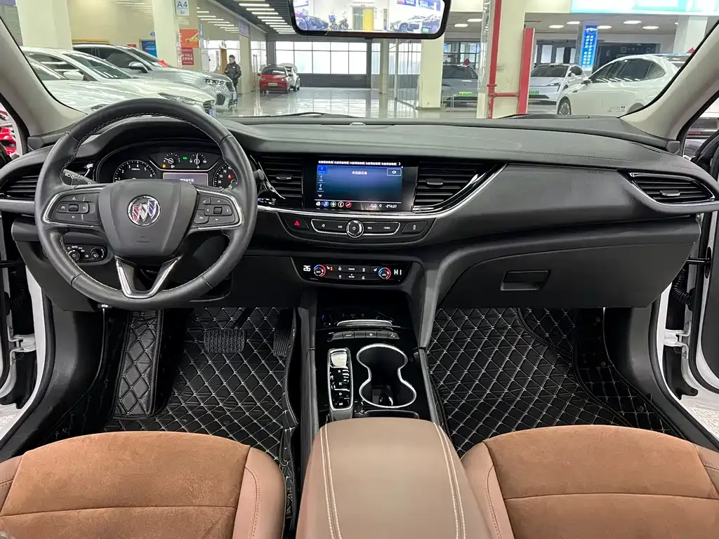 Buick Regal 2022 из CN, фото 2
