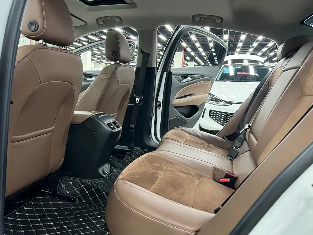 Buick Regal 2022 из CN, фото 8