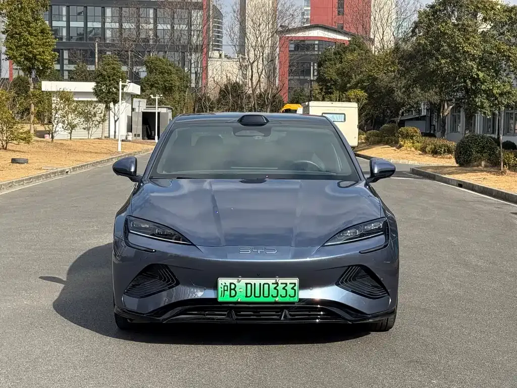 BYD Seal — фото 9