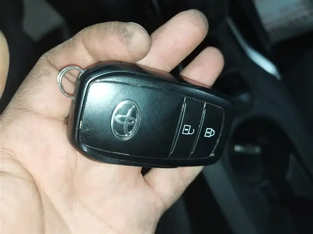 Toyota Corolla Cross — фото 4