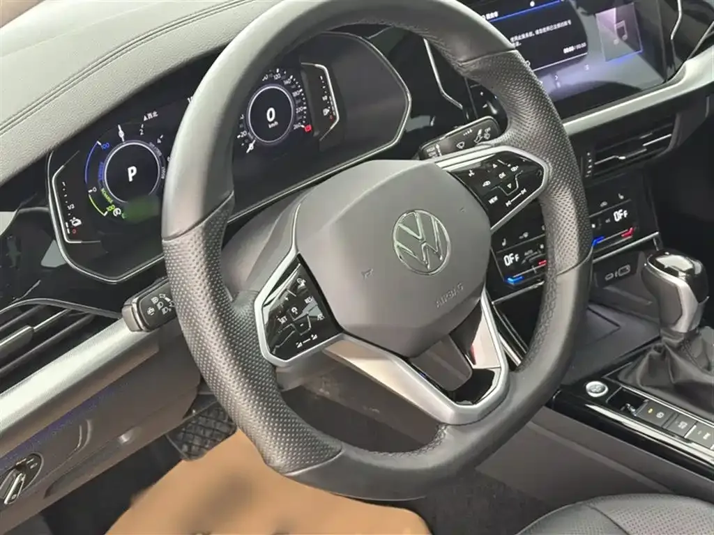 Volkswagen Passat New Energy 2024 из CN, фото 10