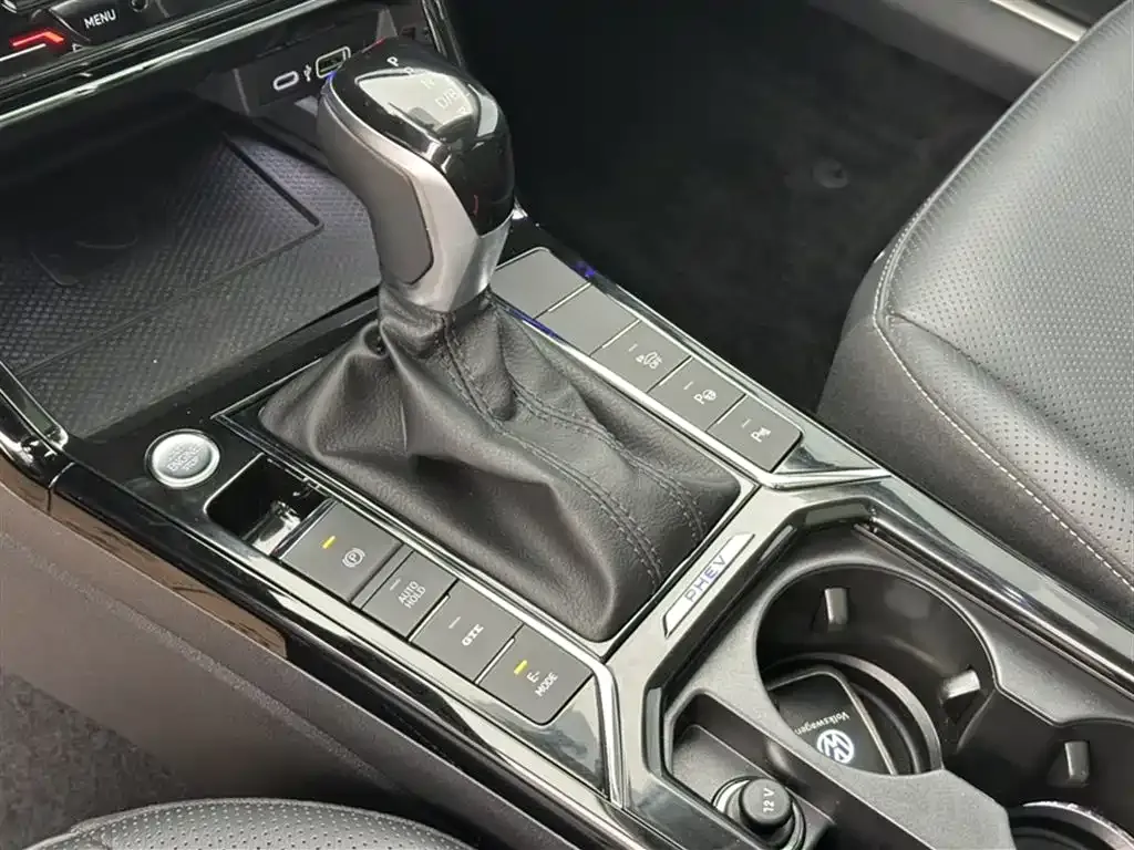 Volkswagen Passat New Energy 2024 из CN, фото 7