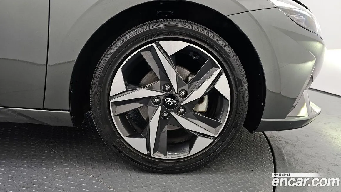 Hyundai AVANTE — фото 7